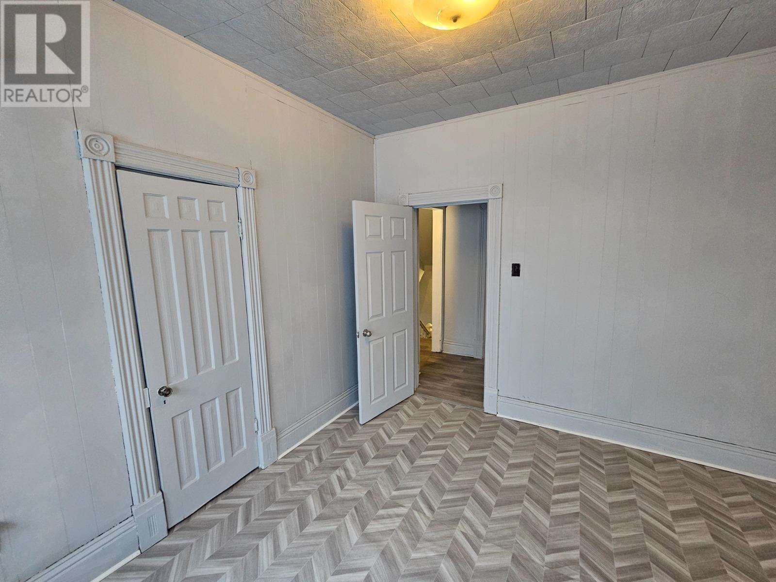 172 Pim St Property Photo 12