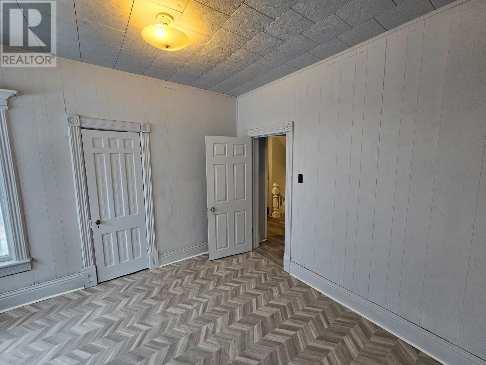 172 Pim St Property Photo 13