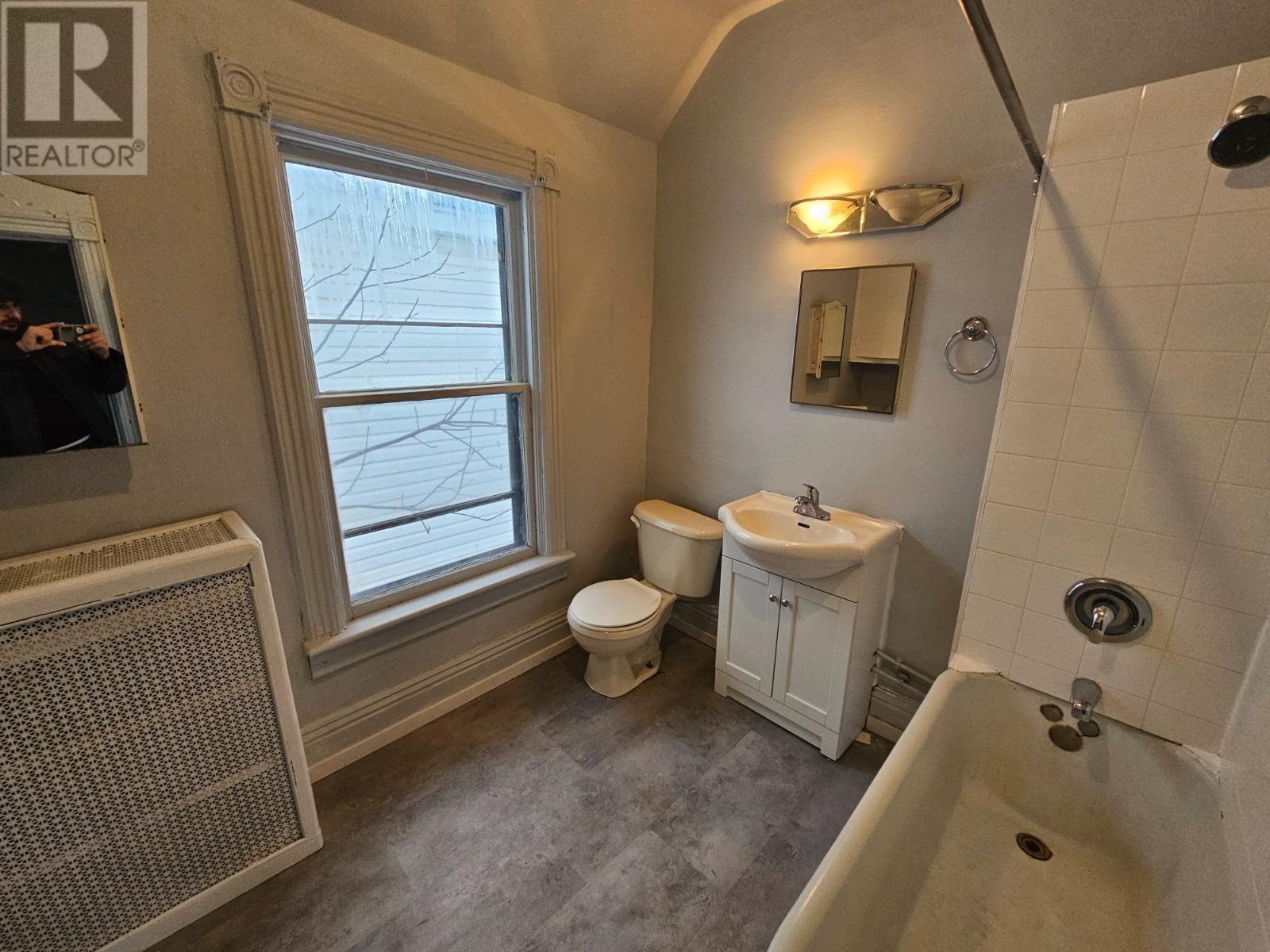 172 Pim St Property Photo 14