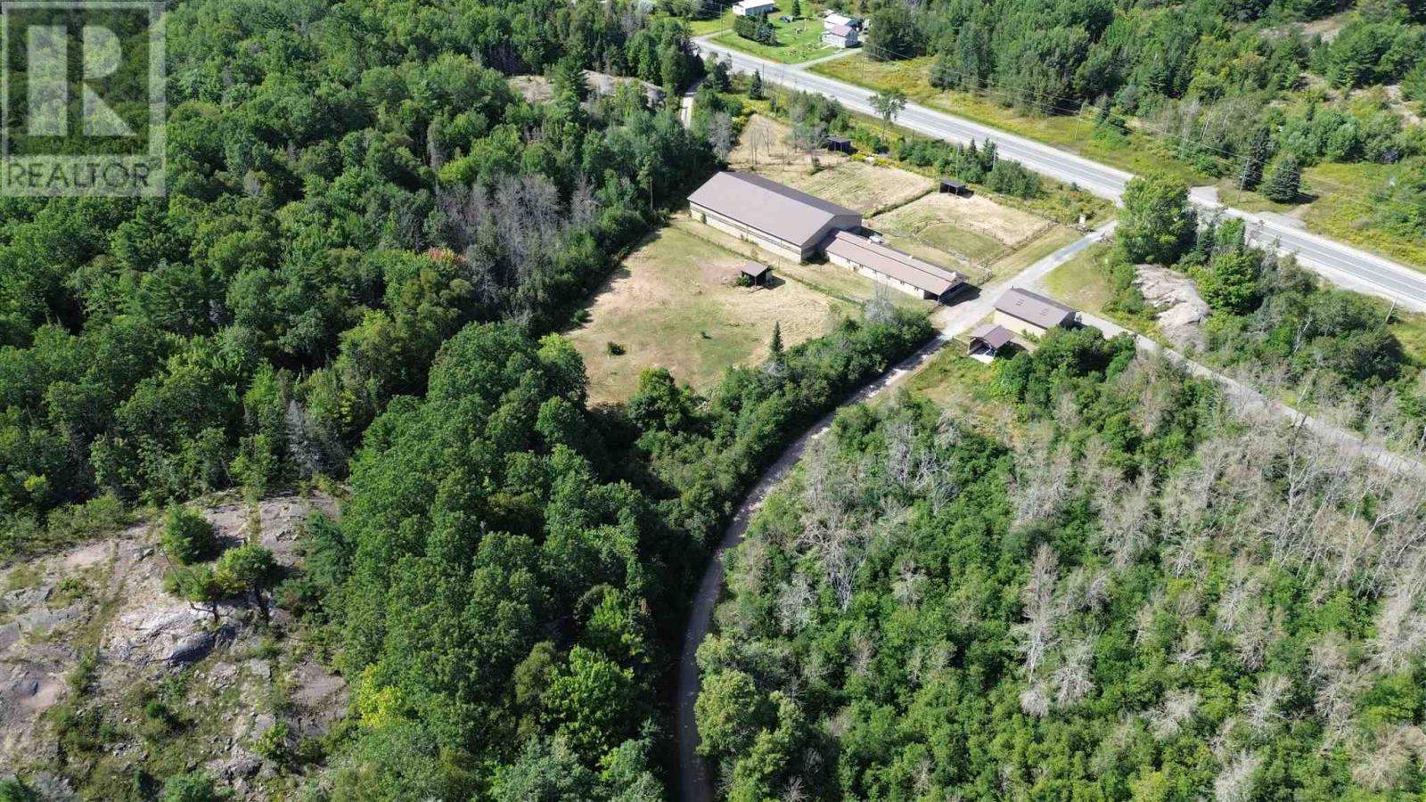 11935 Hwy 17 E Property Photo 7