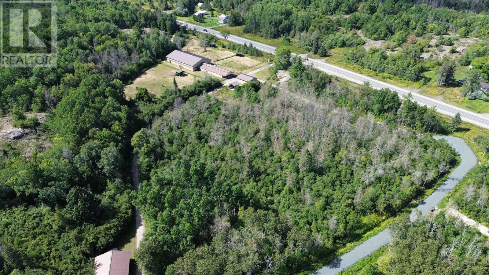 11935 Hwy 17 E Property Photo 8
