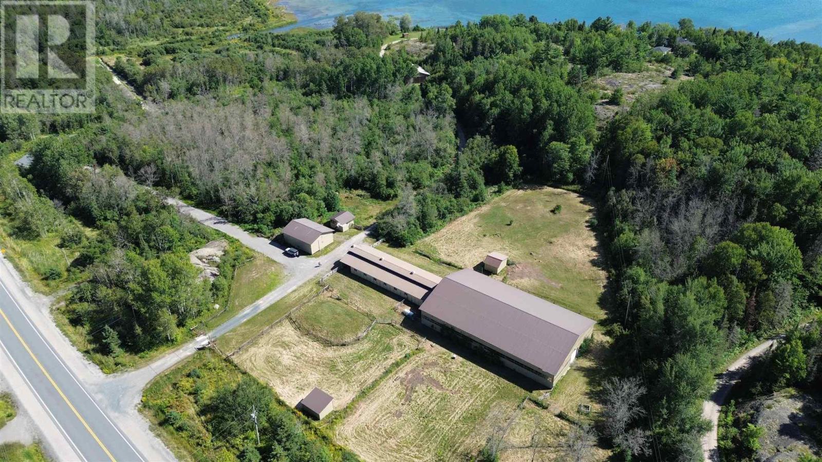 11935 Hwy 17 E Property Photo 9