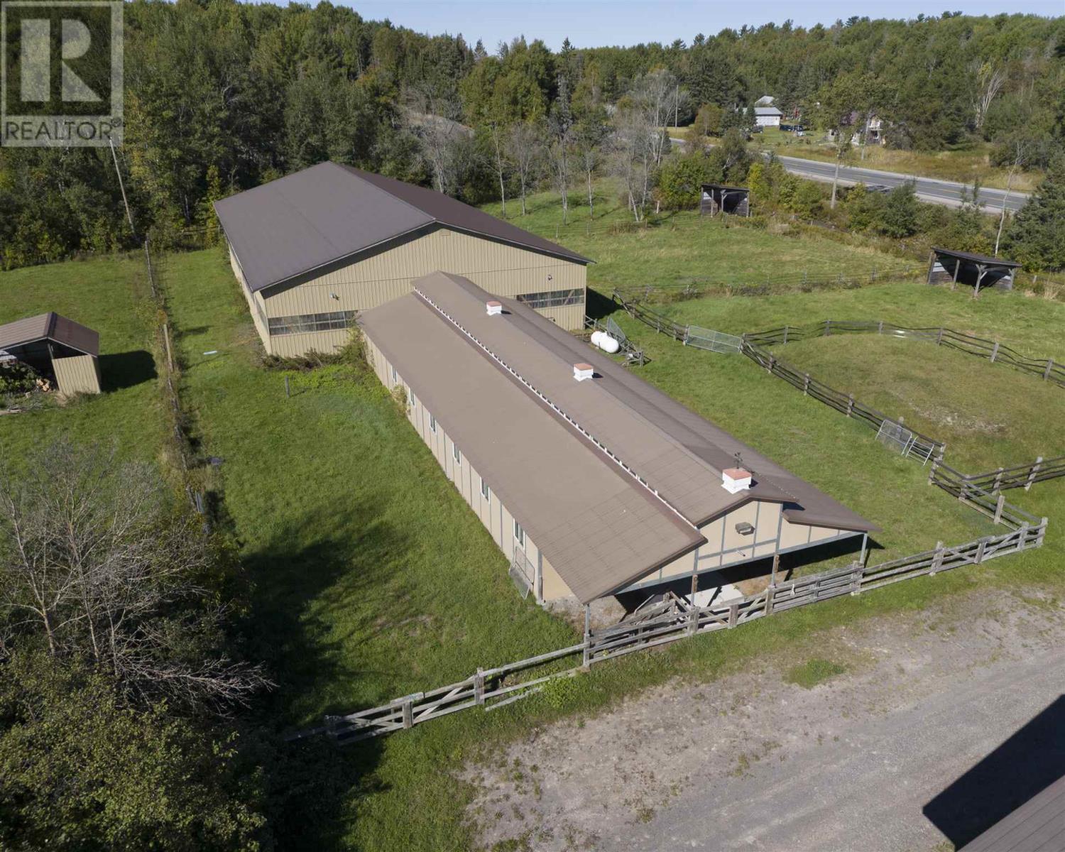 11935 Hwy 17 E Property Photo 16