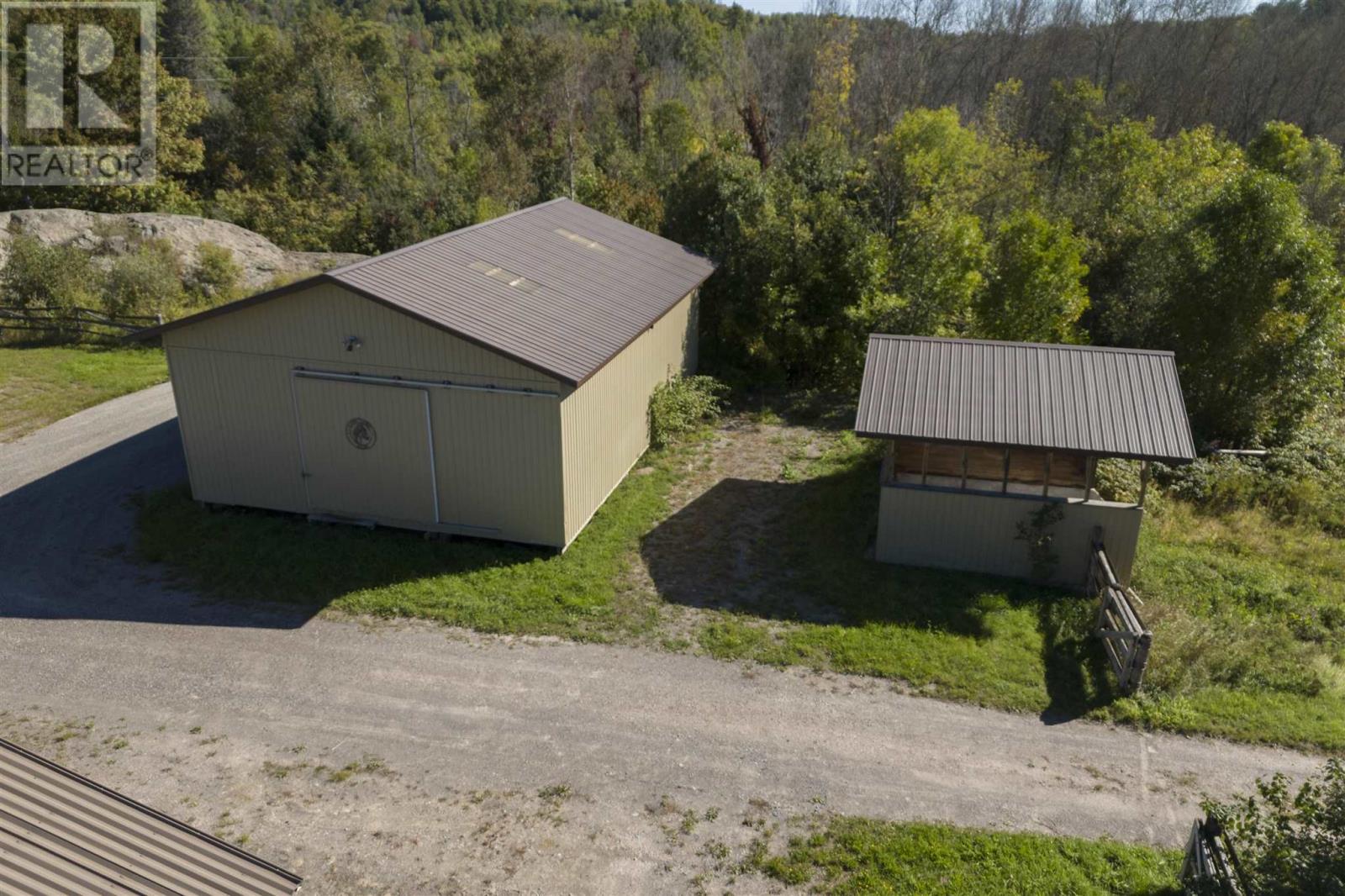 11935 Hwy 17 E Property Photo 22