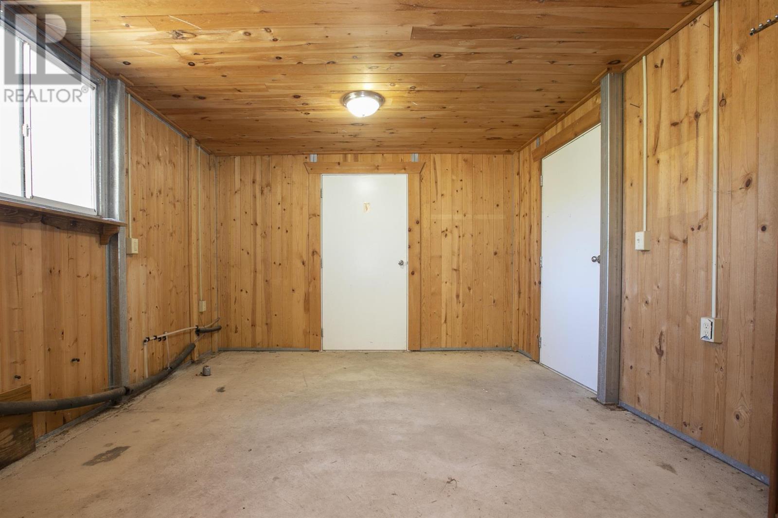 11935 Hwy 17 E Property Photo 38