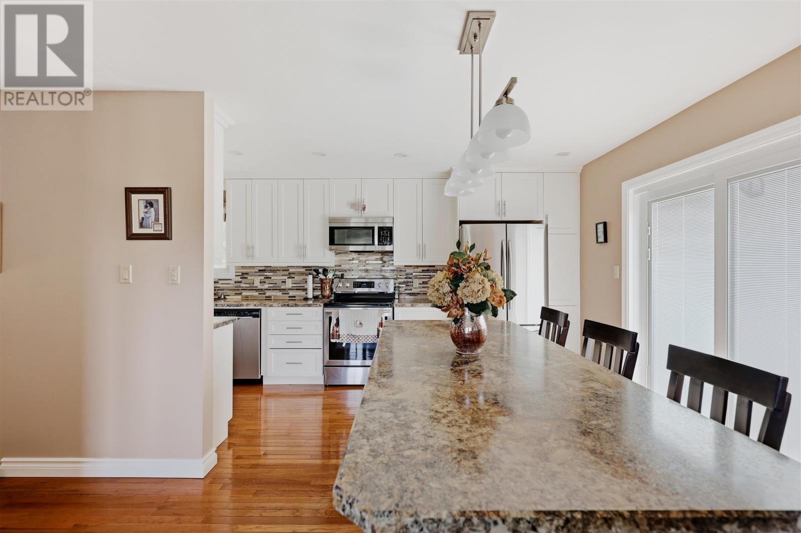 628 Wilson St Property Photo 14