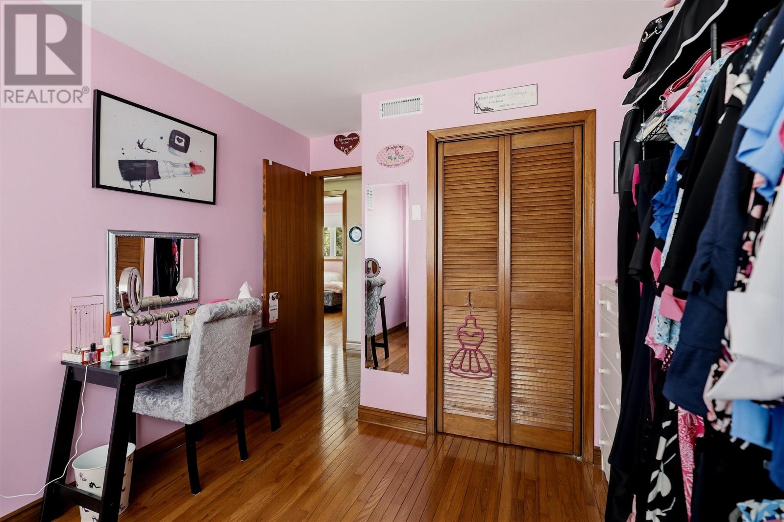 628 Wilson St Property Photo 25