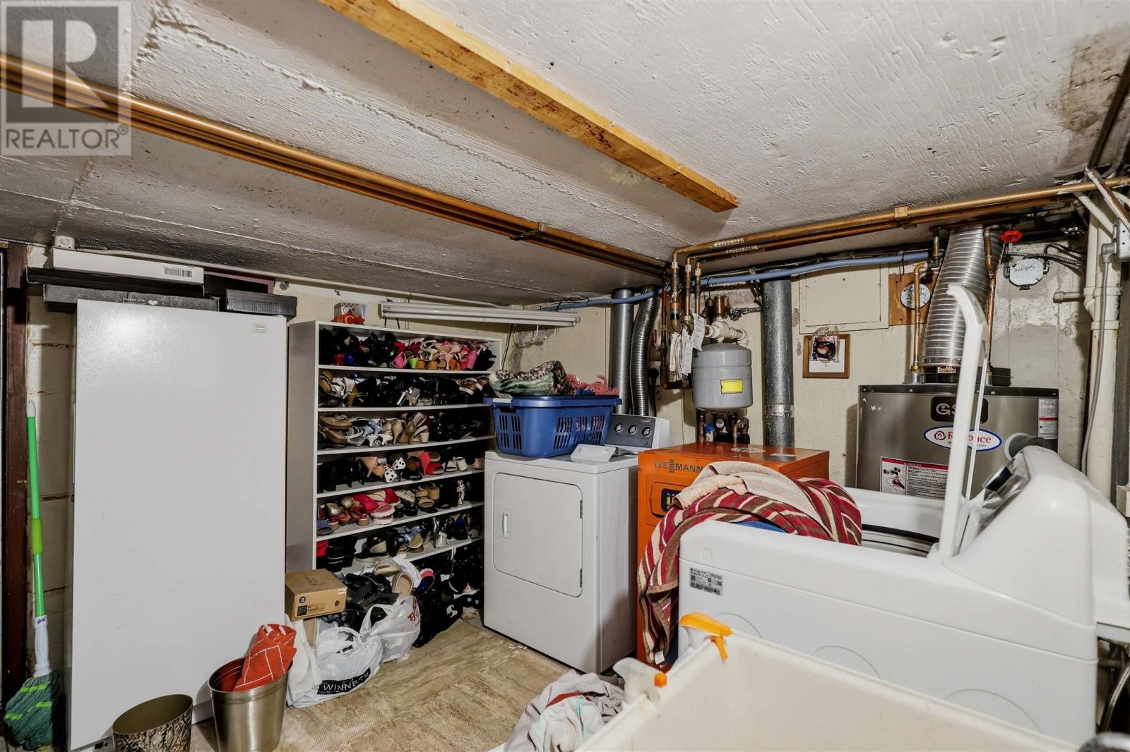 628 Wilson St Property Photo 31