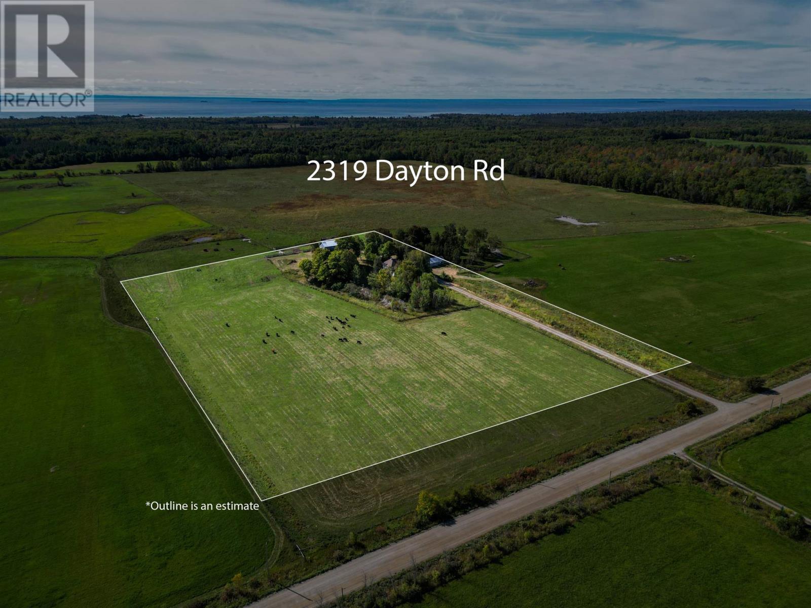2319 Dayton Rd Property Photo 2