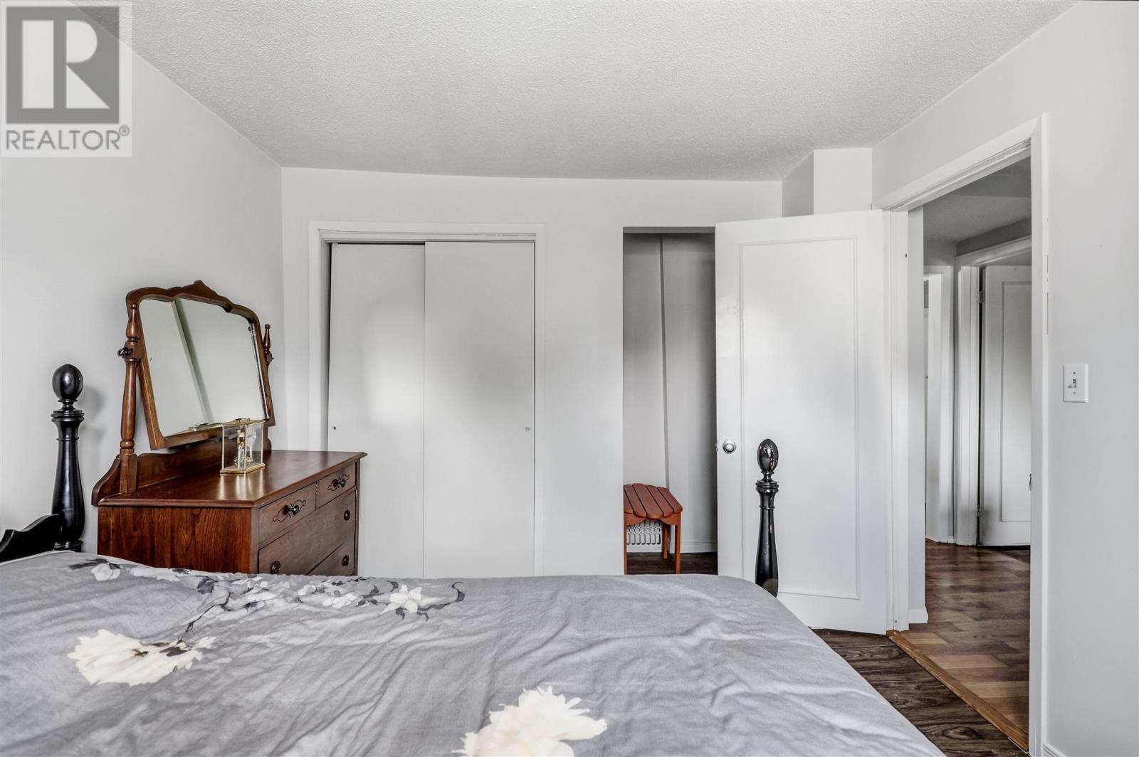386 Second Ave Property Photo 15
