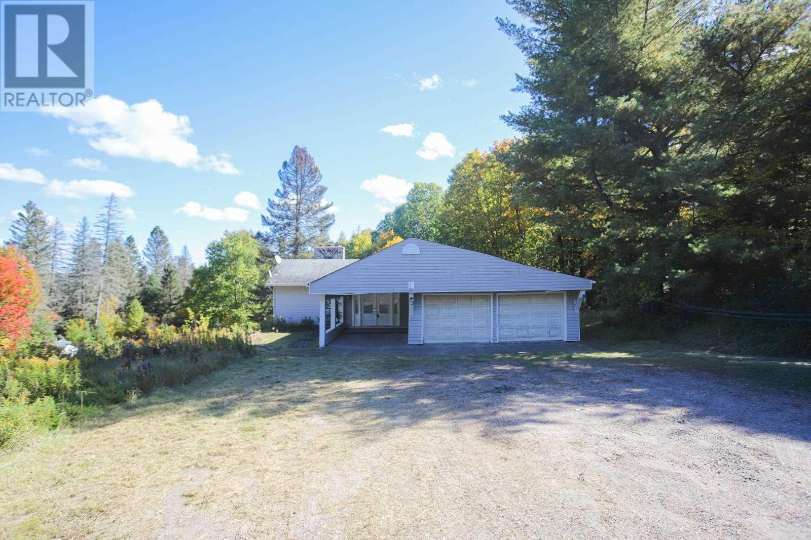 4466 Hwy 129 Property Photo 1