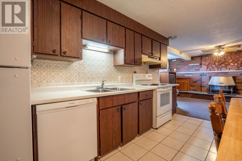 285 Spadina Ave Property Photo 28