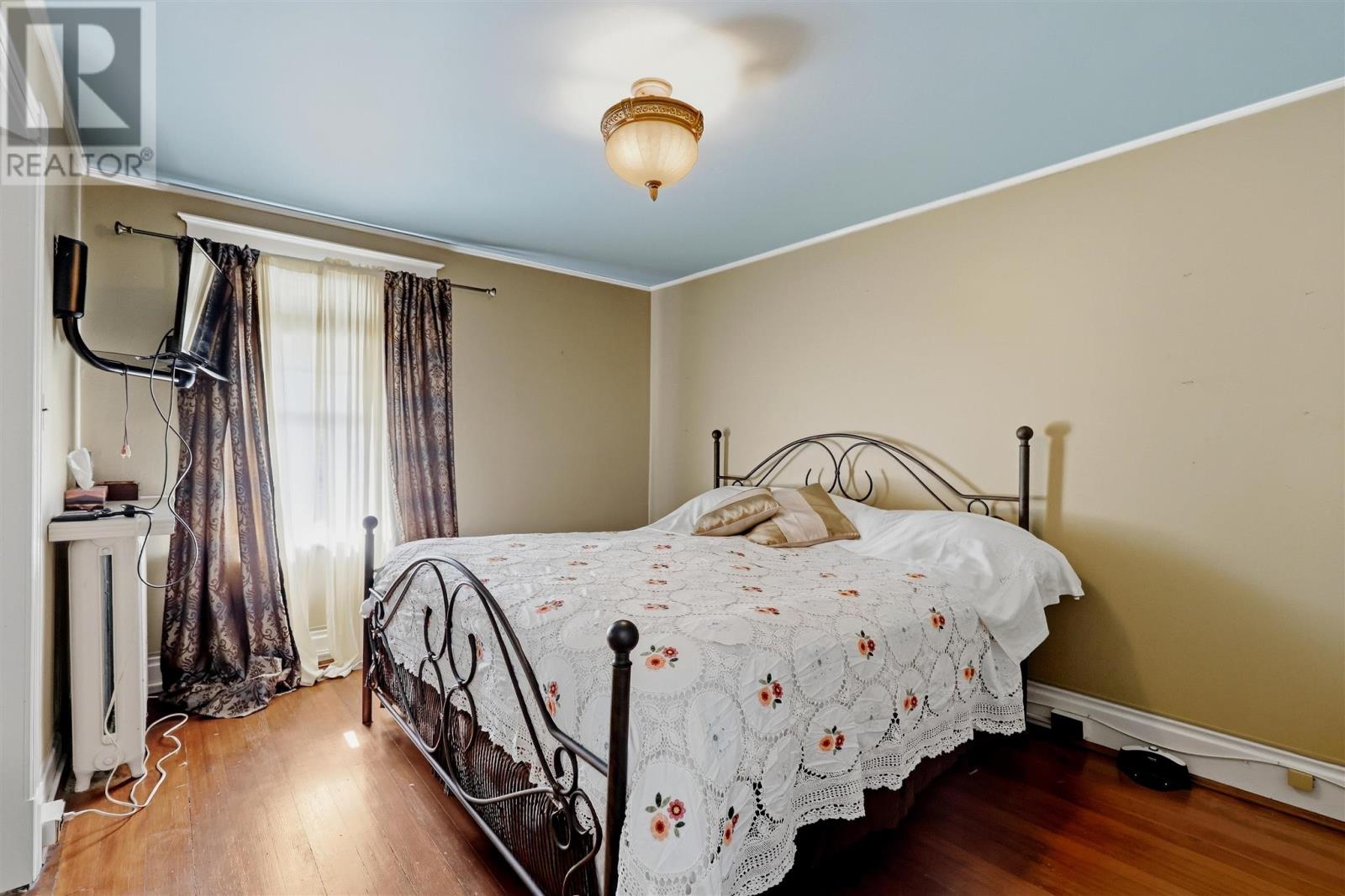40 Euclid Rd Property Photo 17