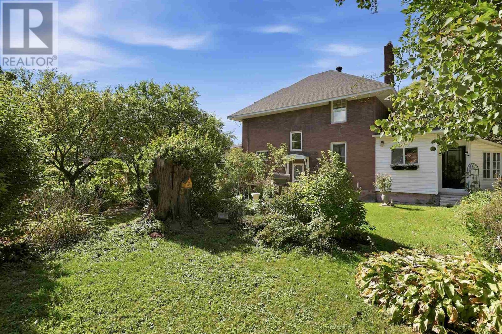 40 Euclid Rd Property Photo 32