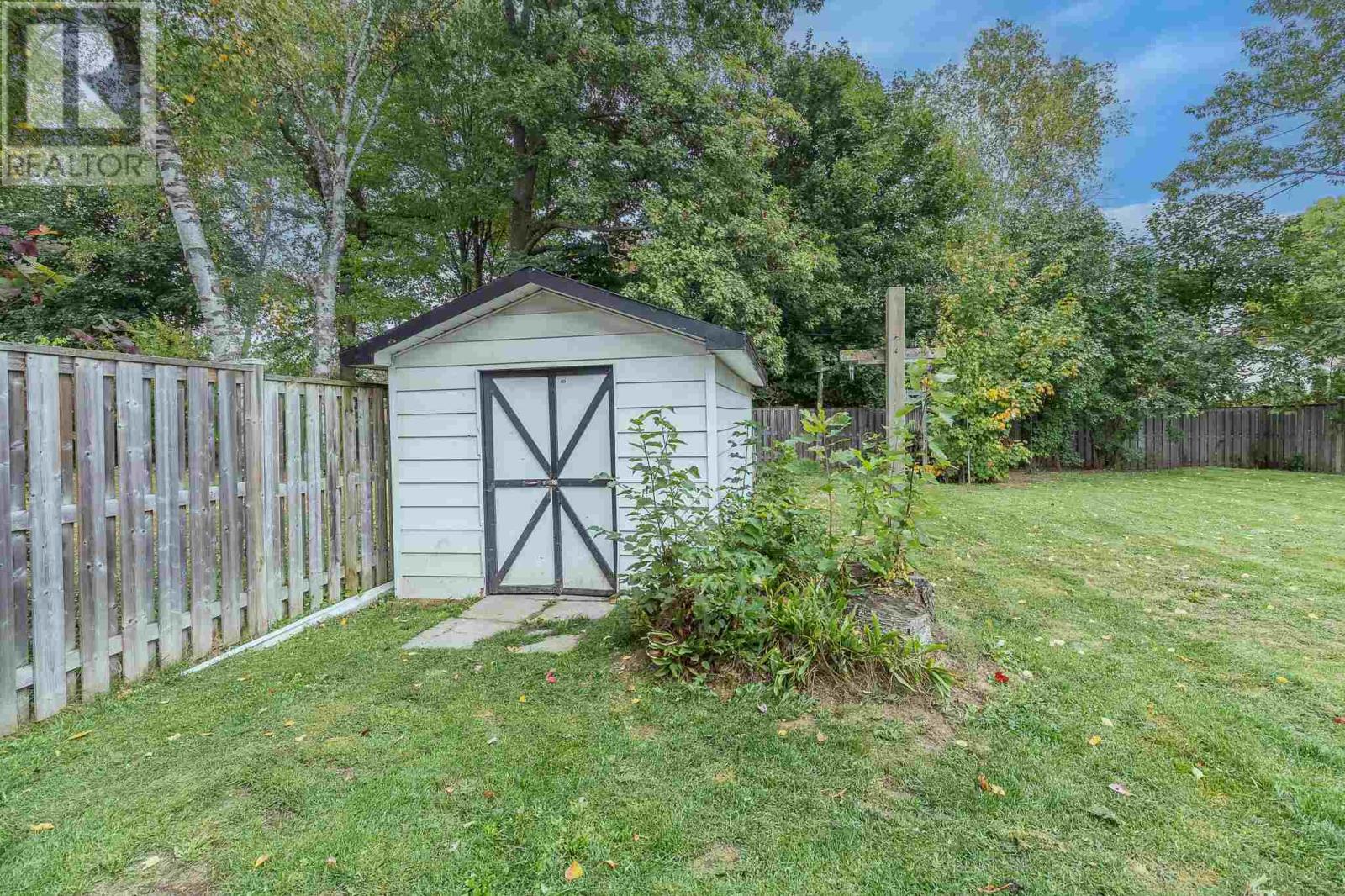 134 Florwin Dr Property Photo 30