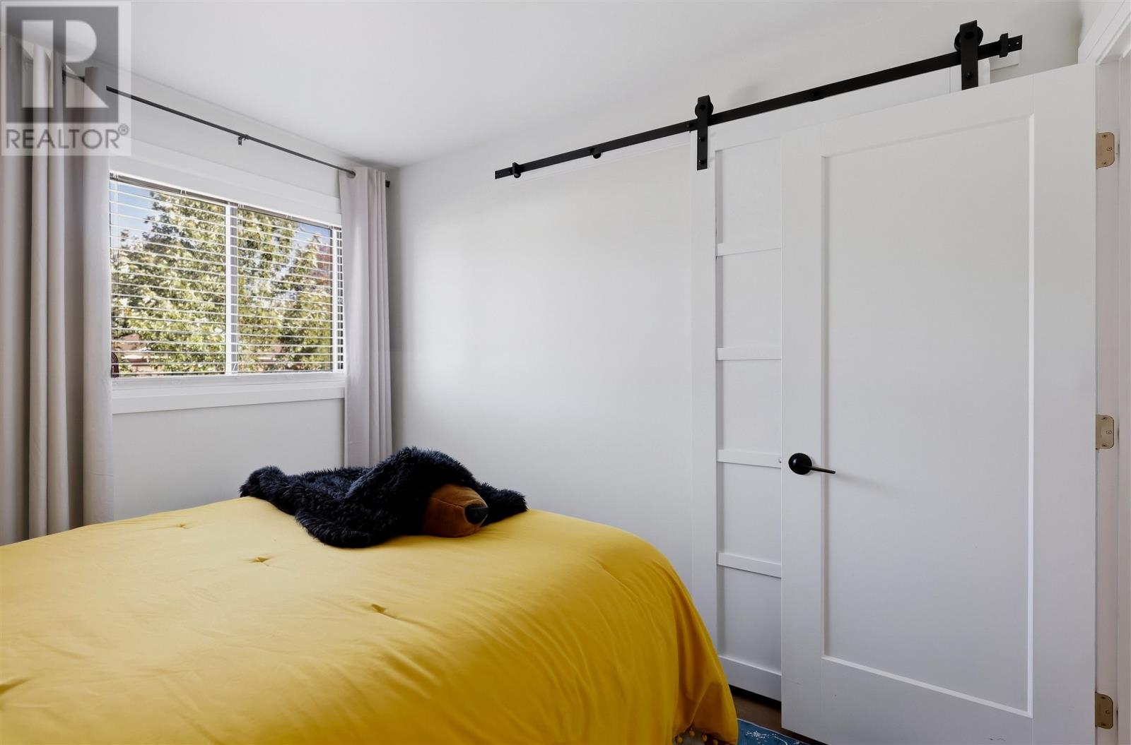 61 Bristol Pl Property Photo 22