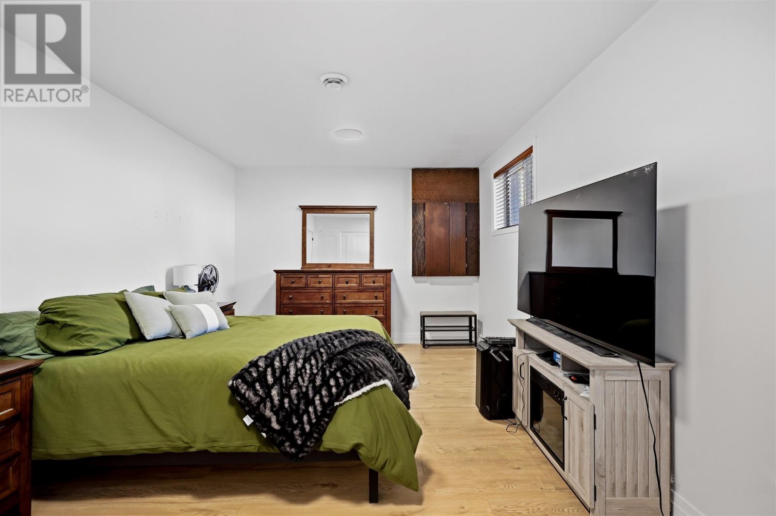 61 Bristol Pl Property Photo 30