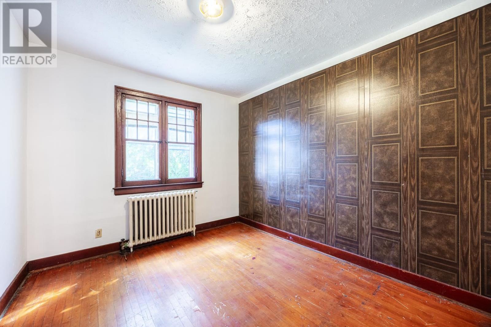 151 Albert St E Property Photo 15