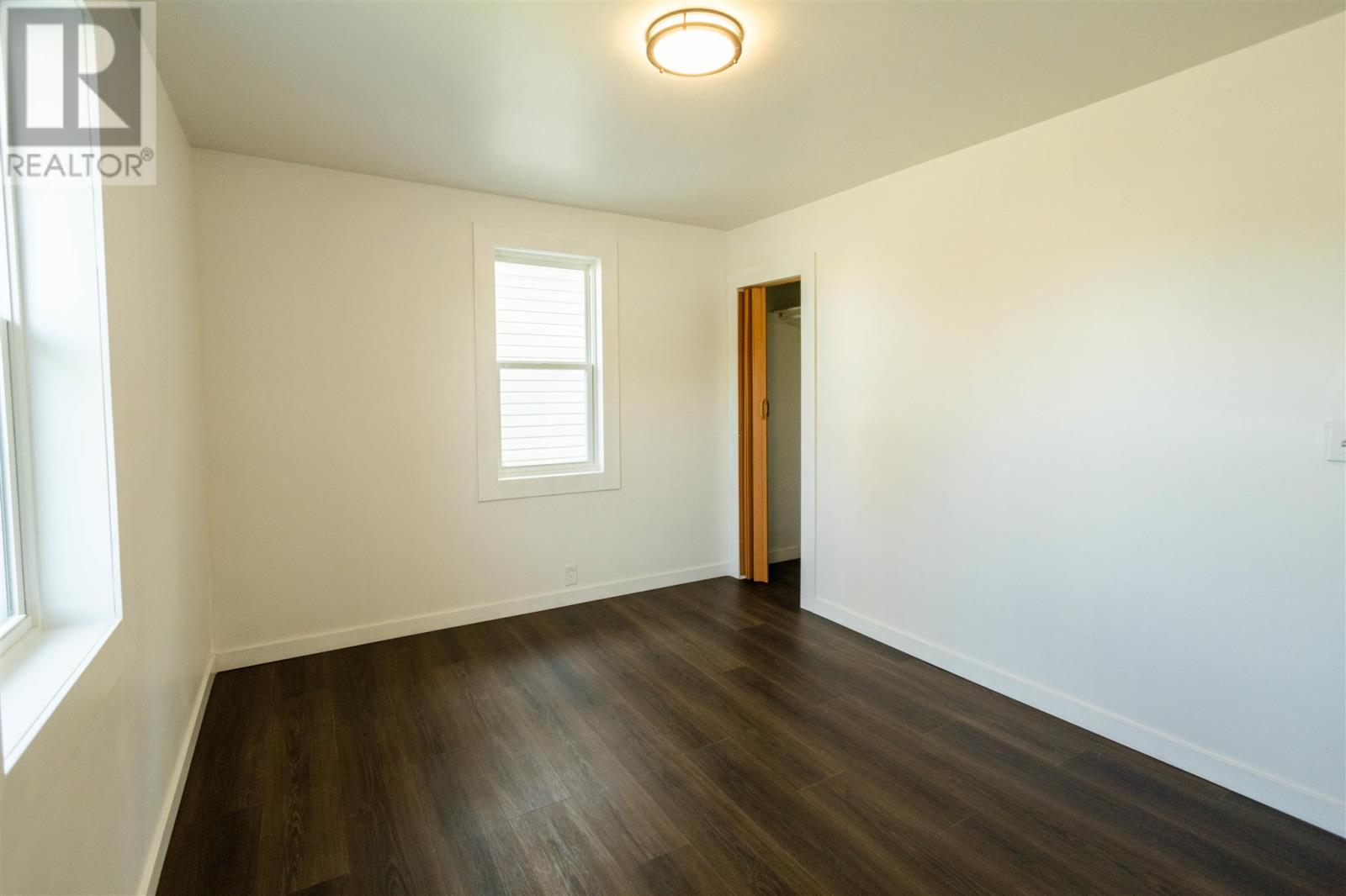 13 Stevens St Property Photo 30