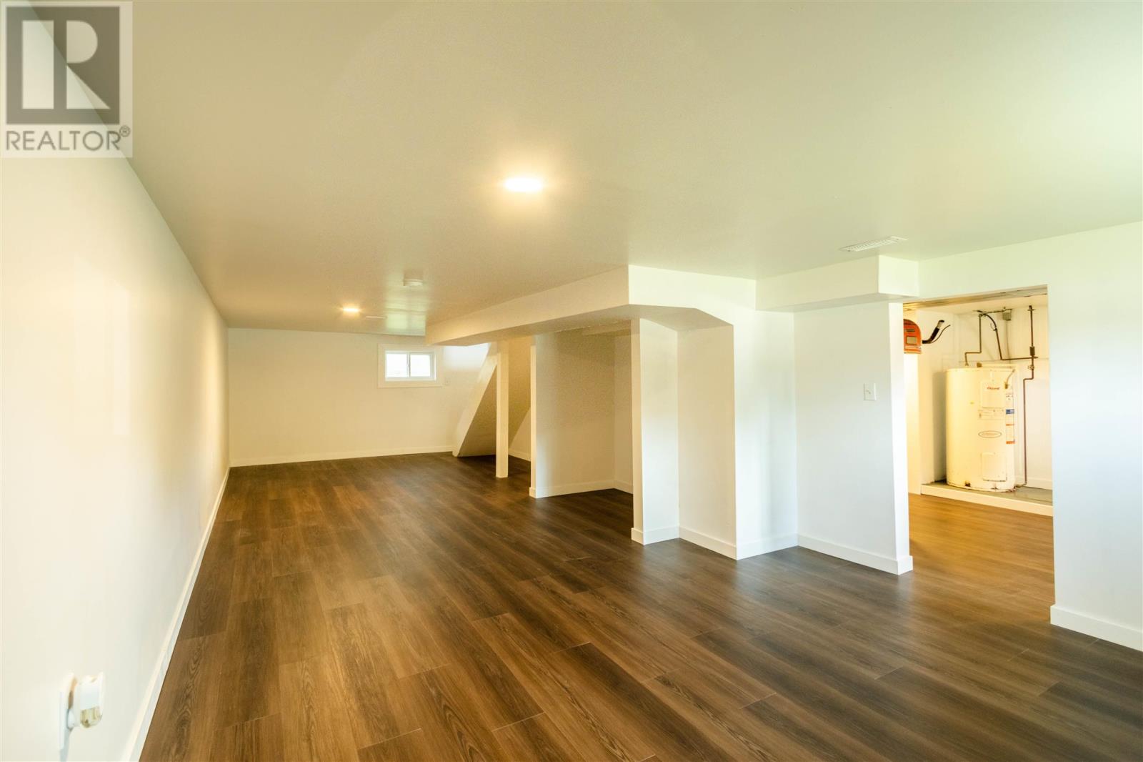 13 Stevens St Property Photo 39