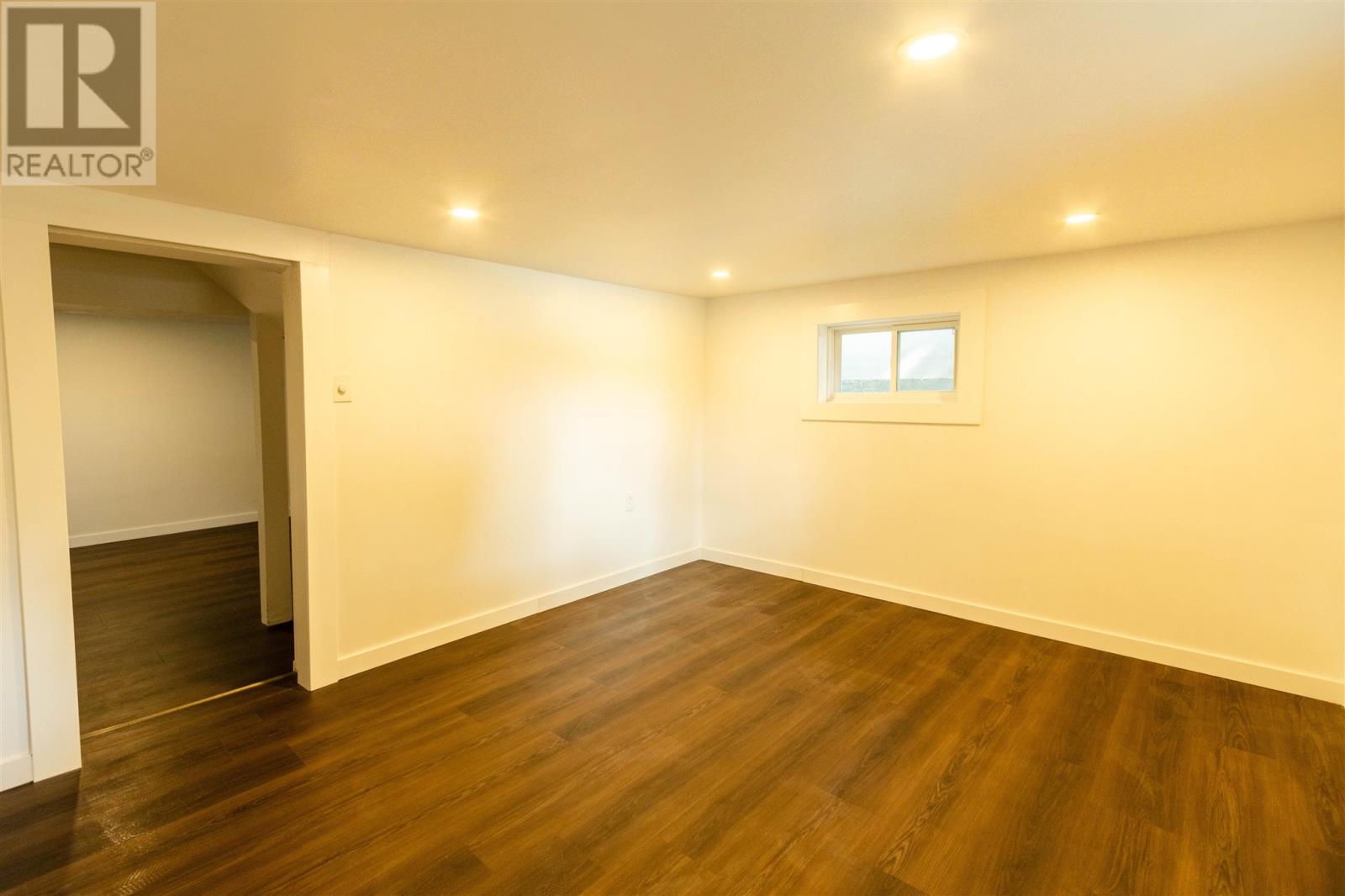13 Stevens St Property Photo 40