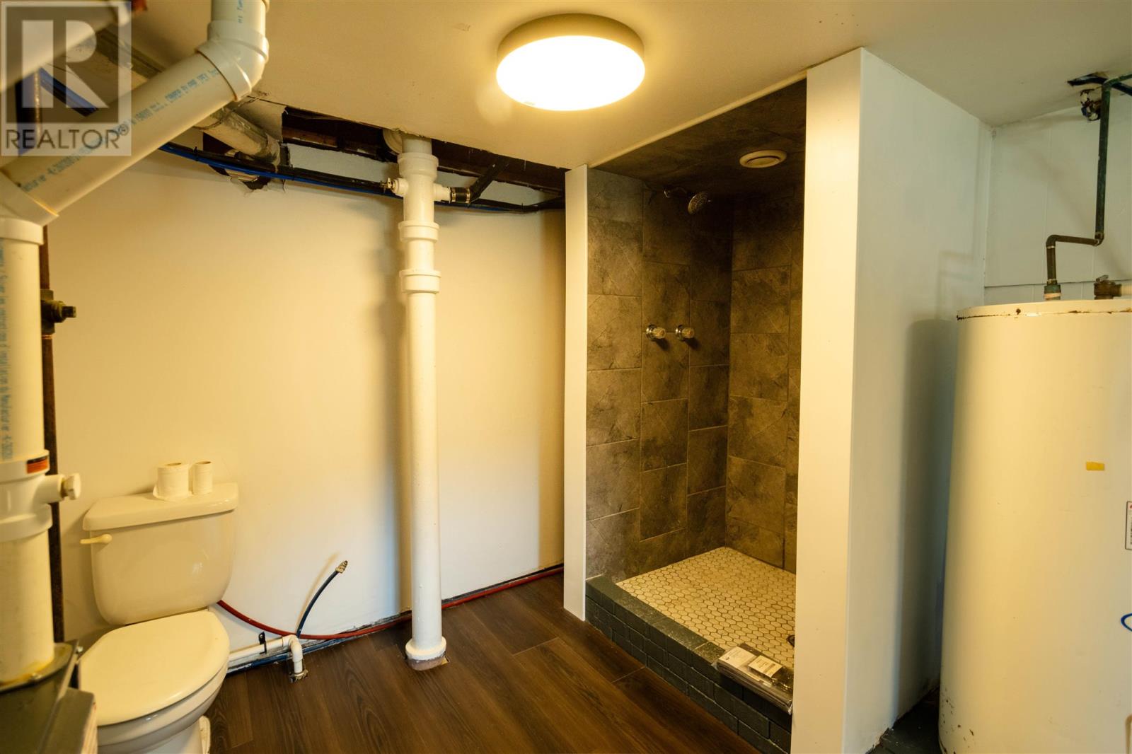 13 Stevens St Property Photo 46