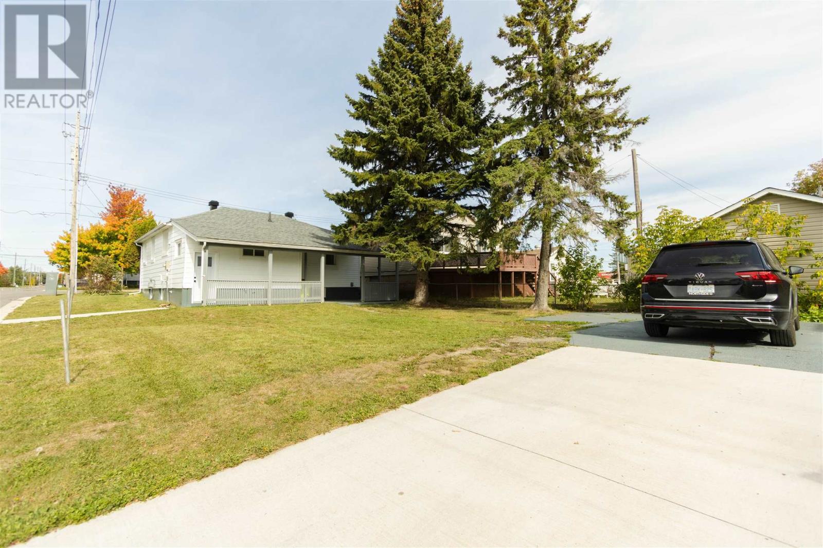 13 Stevens St Property Photo 49