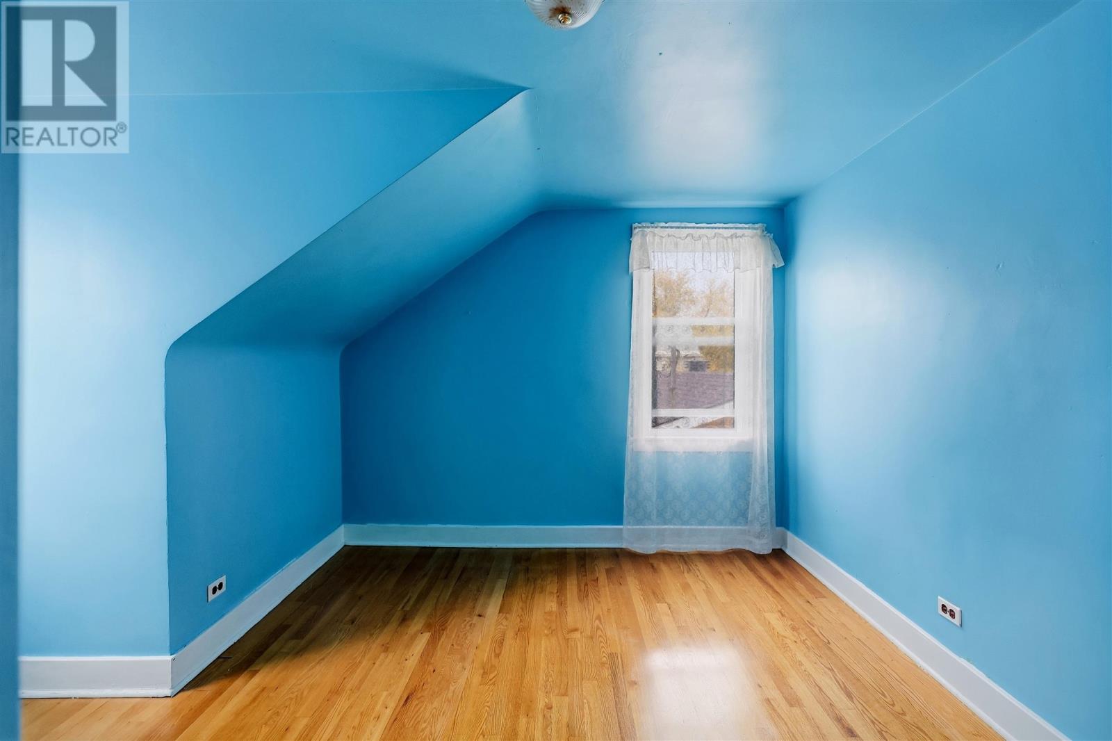 148 Walnut St Property Photo 18