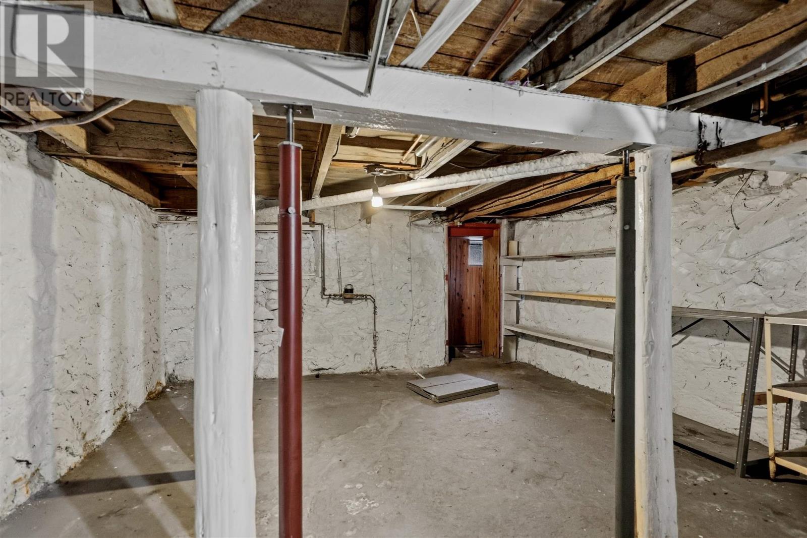 148 Walnut St Property Photo 26