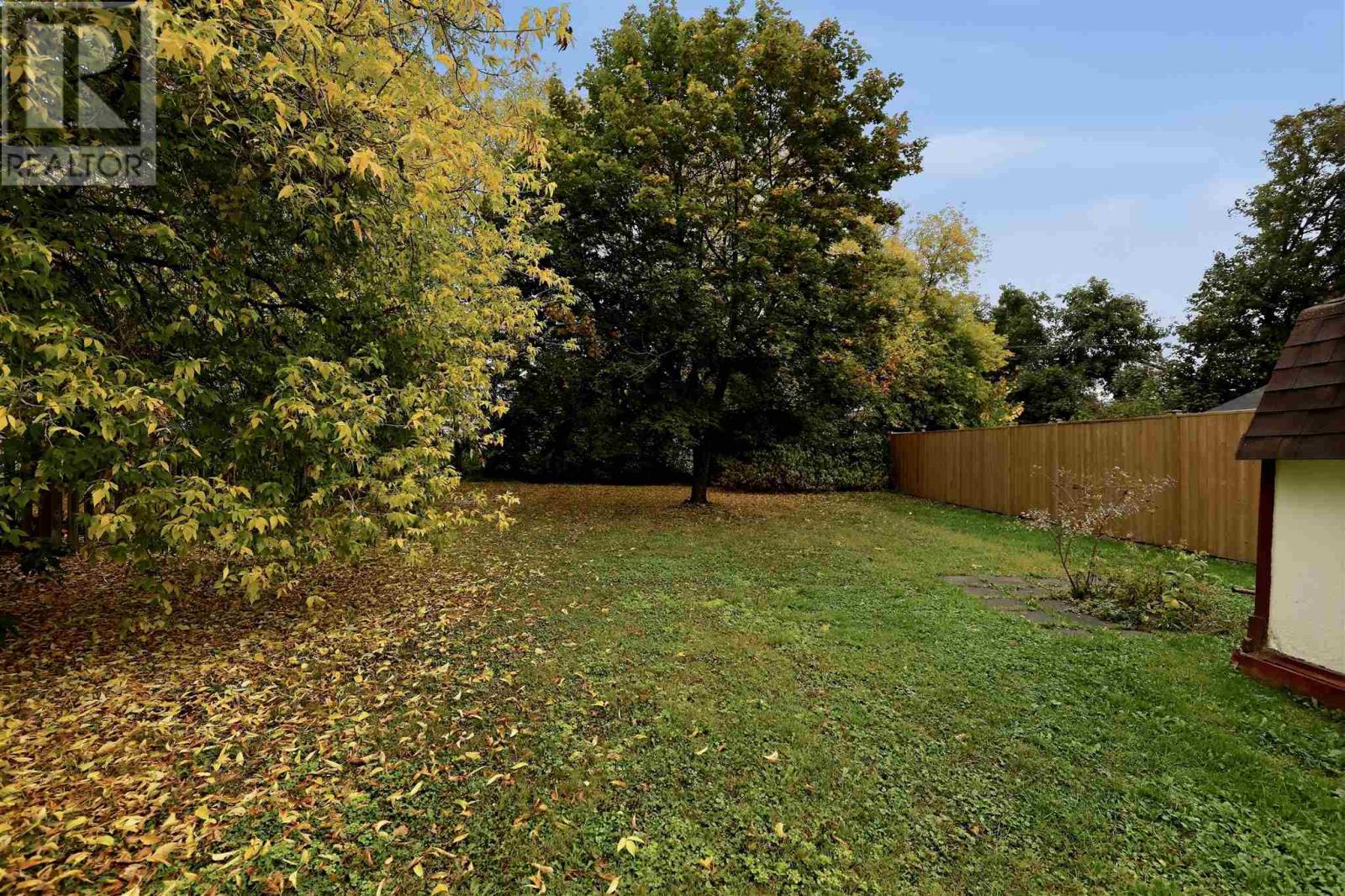 148 Walnut St Property Photo 34