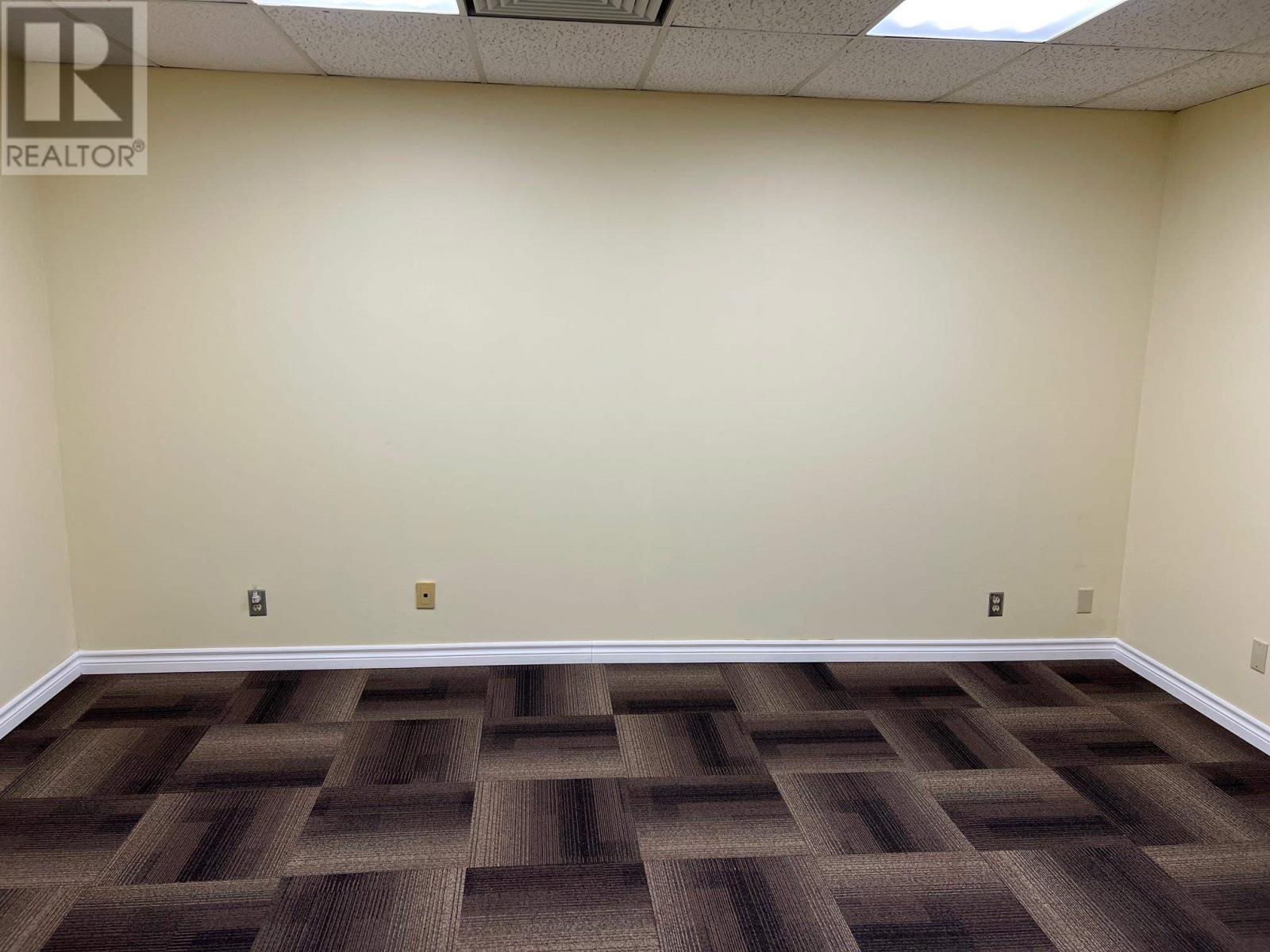 19 Woodward Ave Property Photo 28