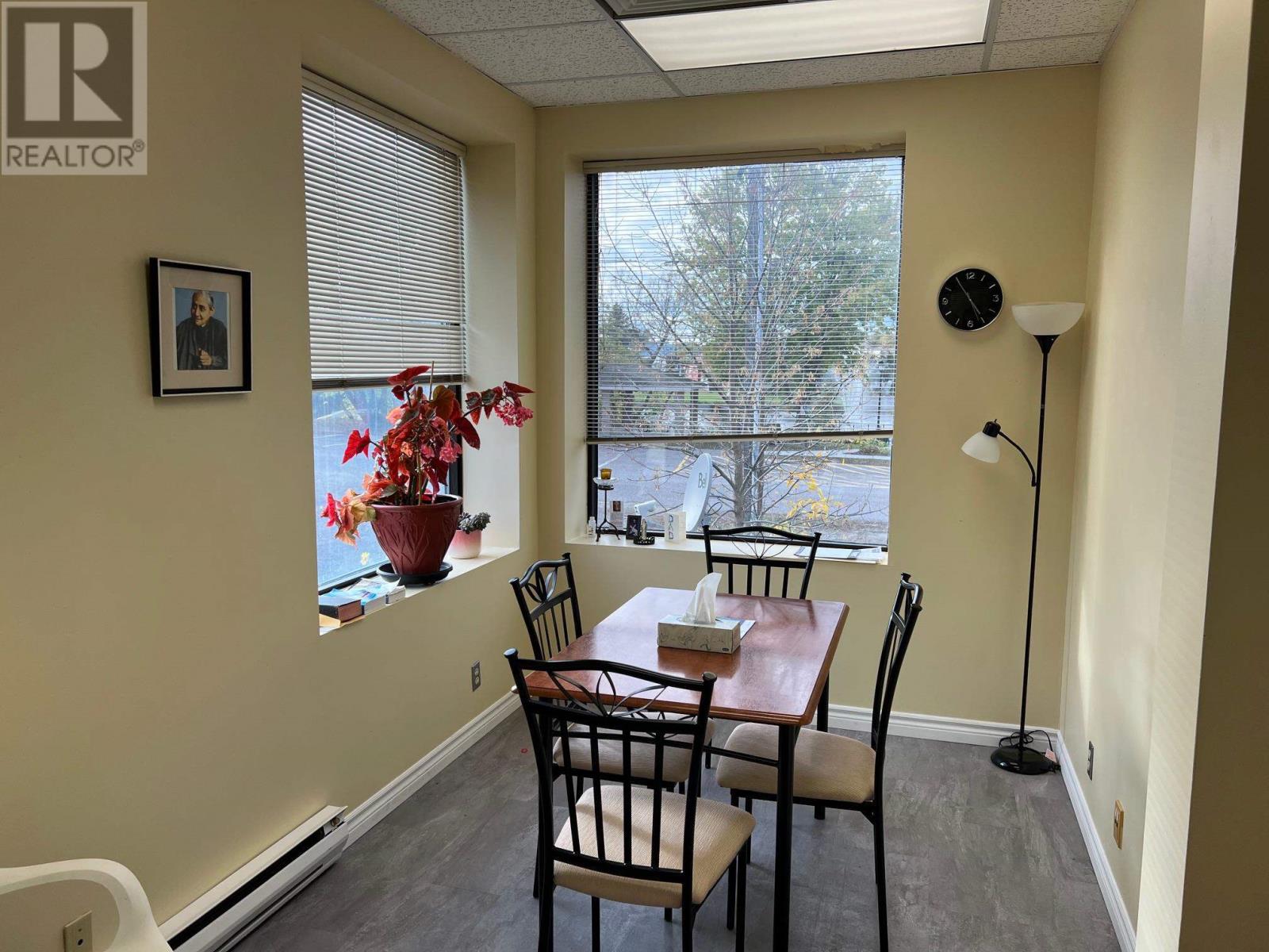 19 Woodward Ave Property Photo 34