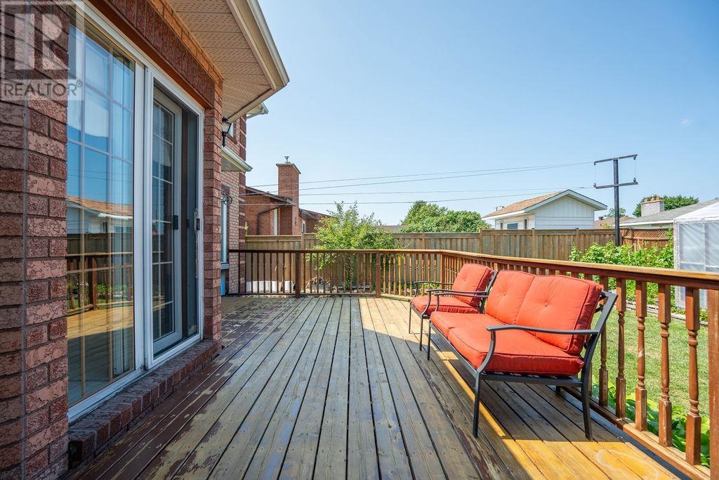 62 Bitonti Cres Property Photo 13
