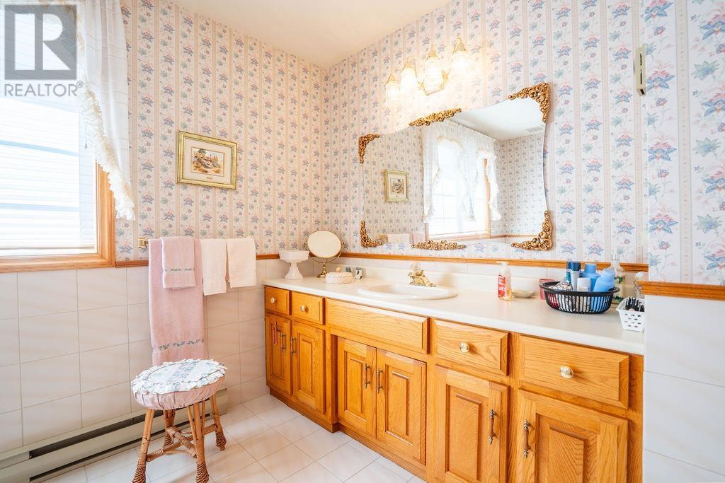 62 Bitonti Cres Property Photo 40