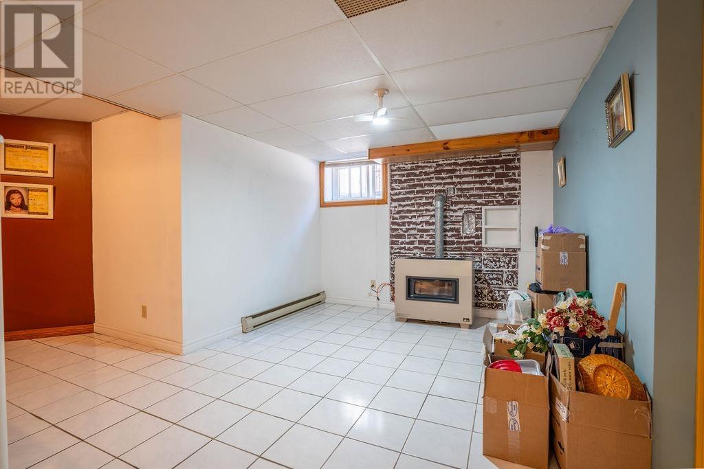 62 Bitonti Cres Property Photo 45