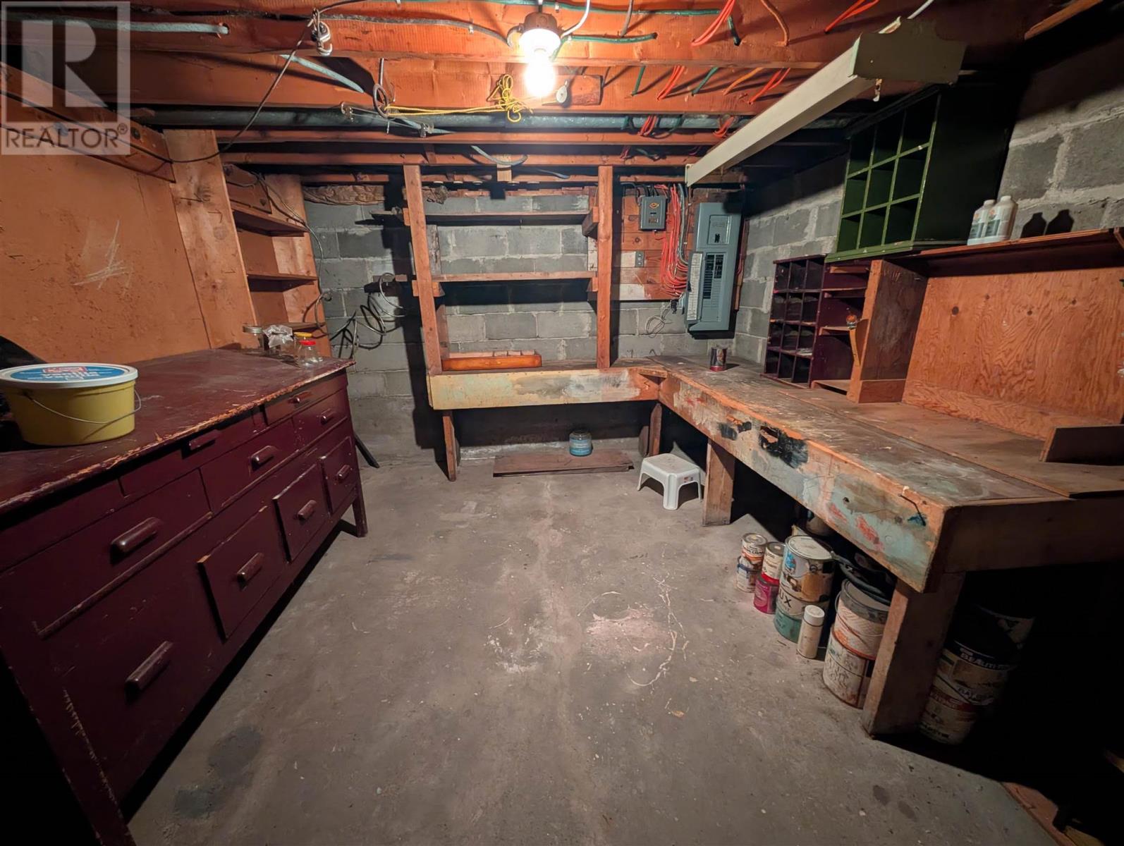 332 Winnipeg St Property Photo 8