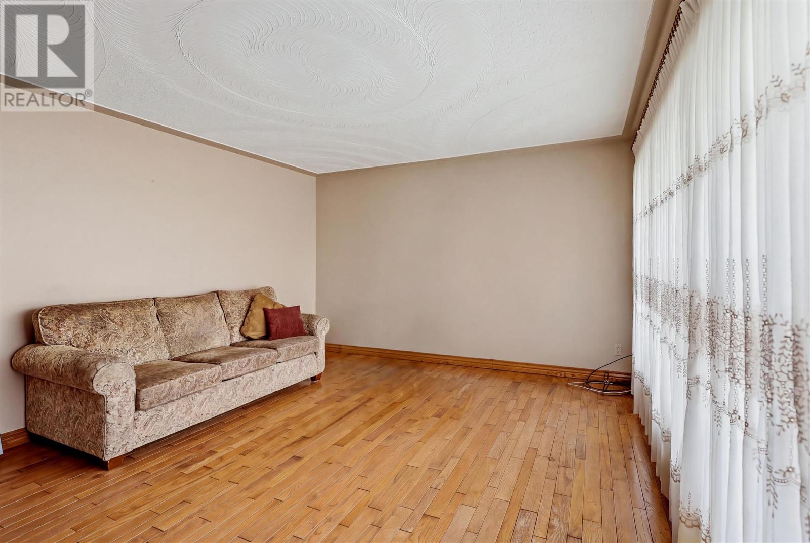 3 Dawson Ave Property Photo 4