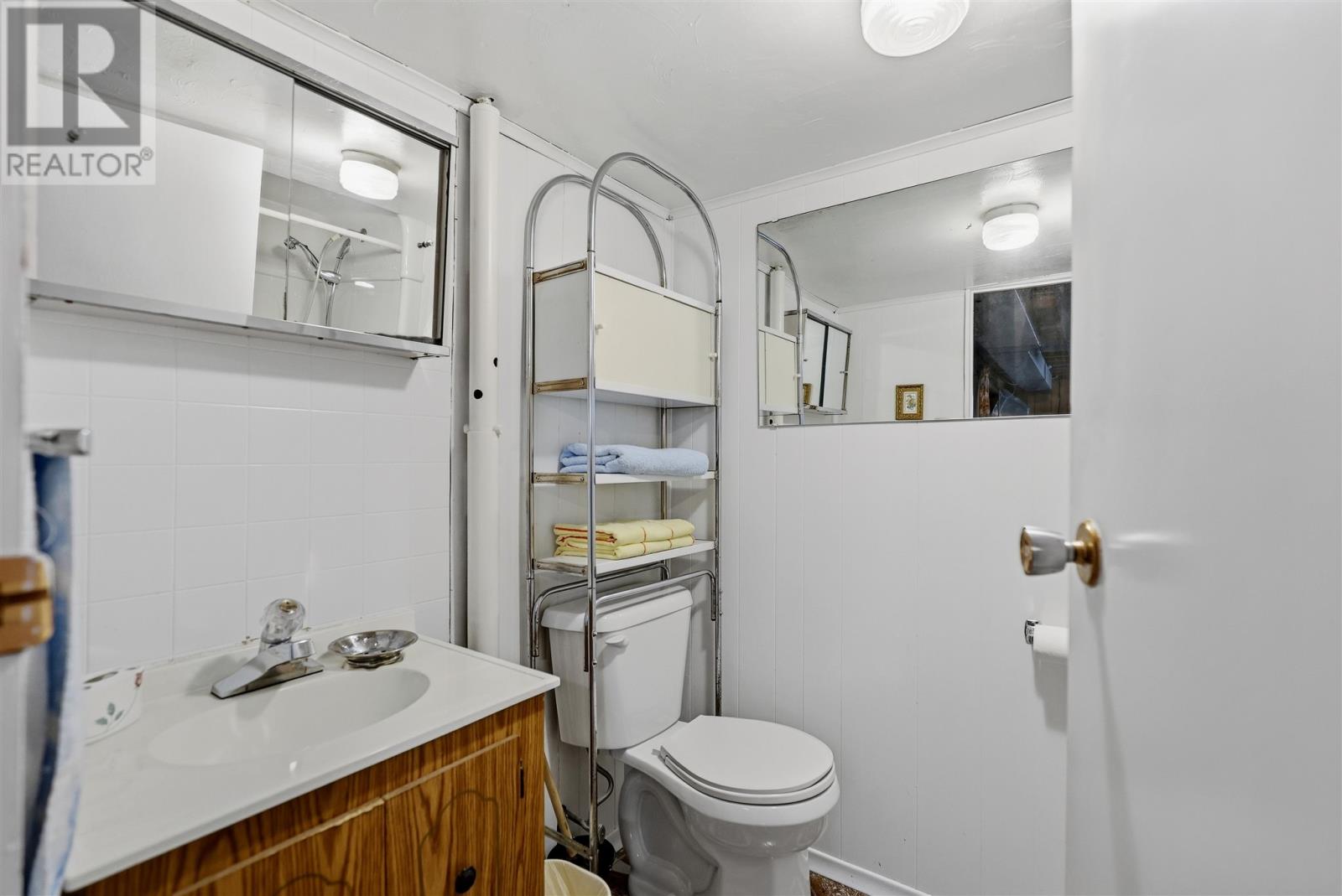 3 Dawson Ave Property Photo 23