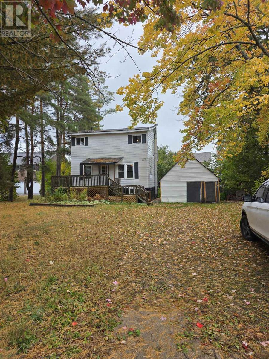 177 River Rd Property Photo 3