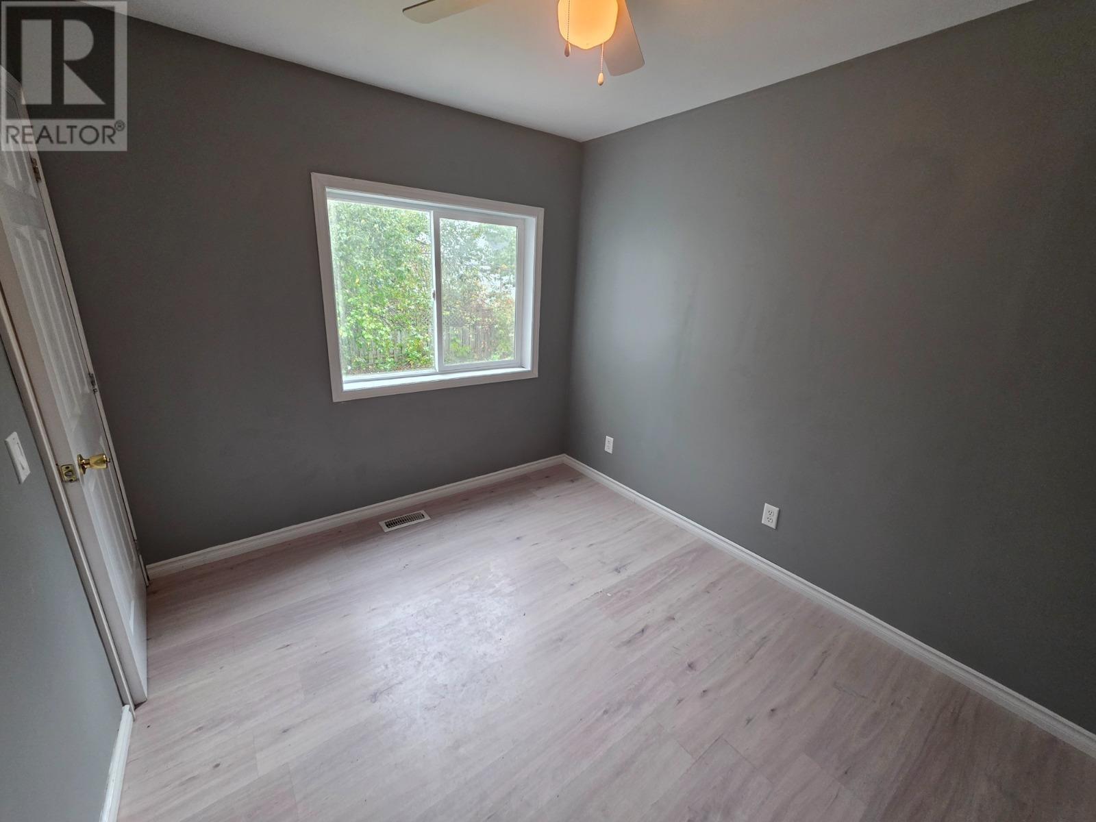 177 River Rd Property Photo 11