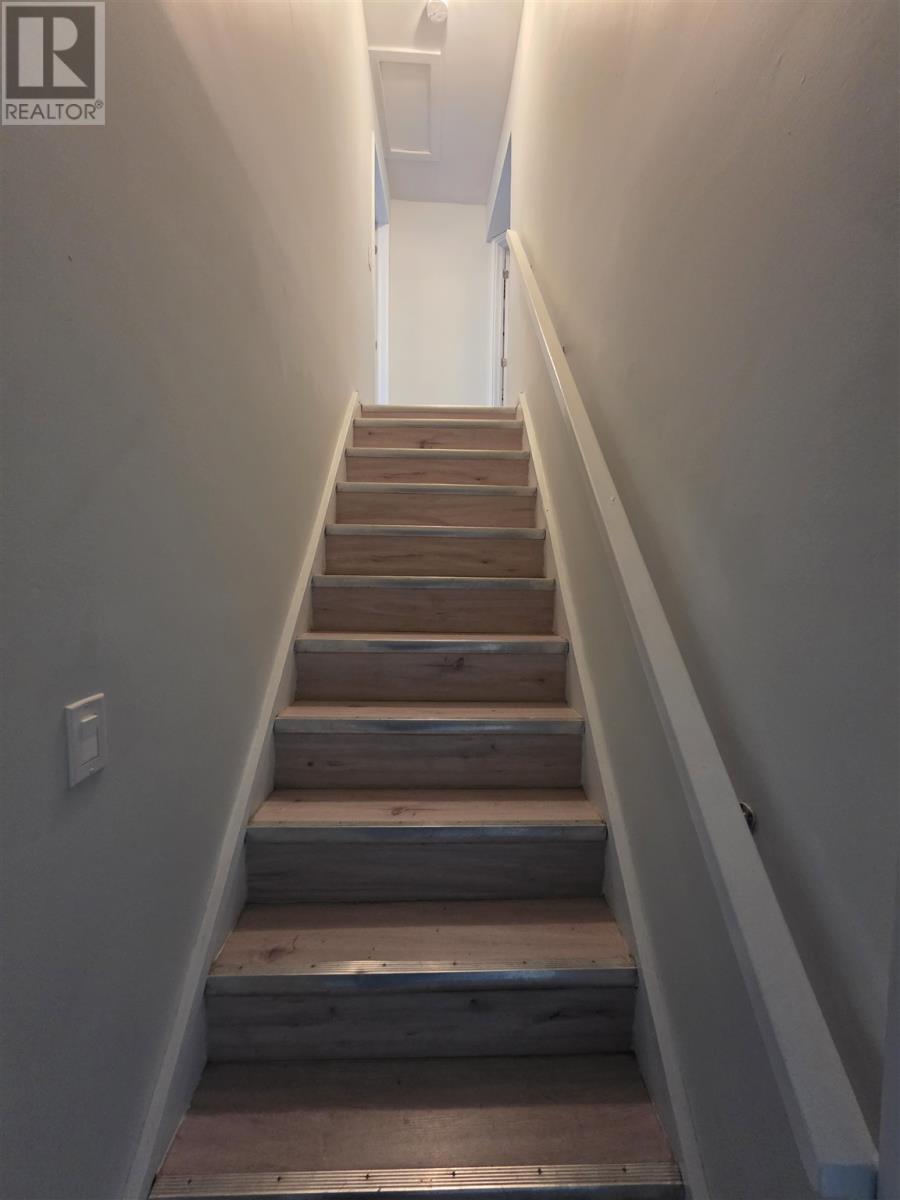 177 River Rd Property Photo 13