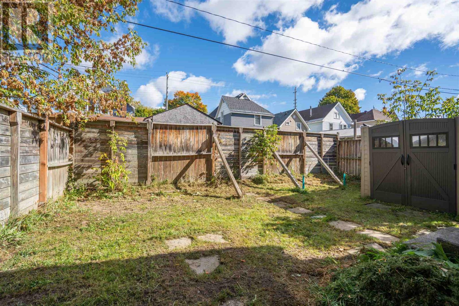 40 Grace St Property Photo 22