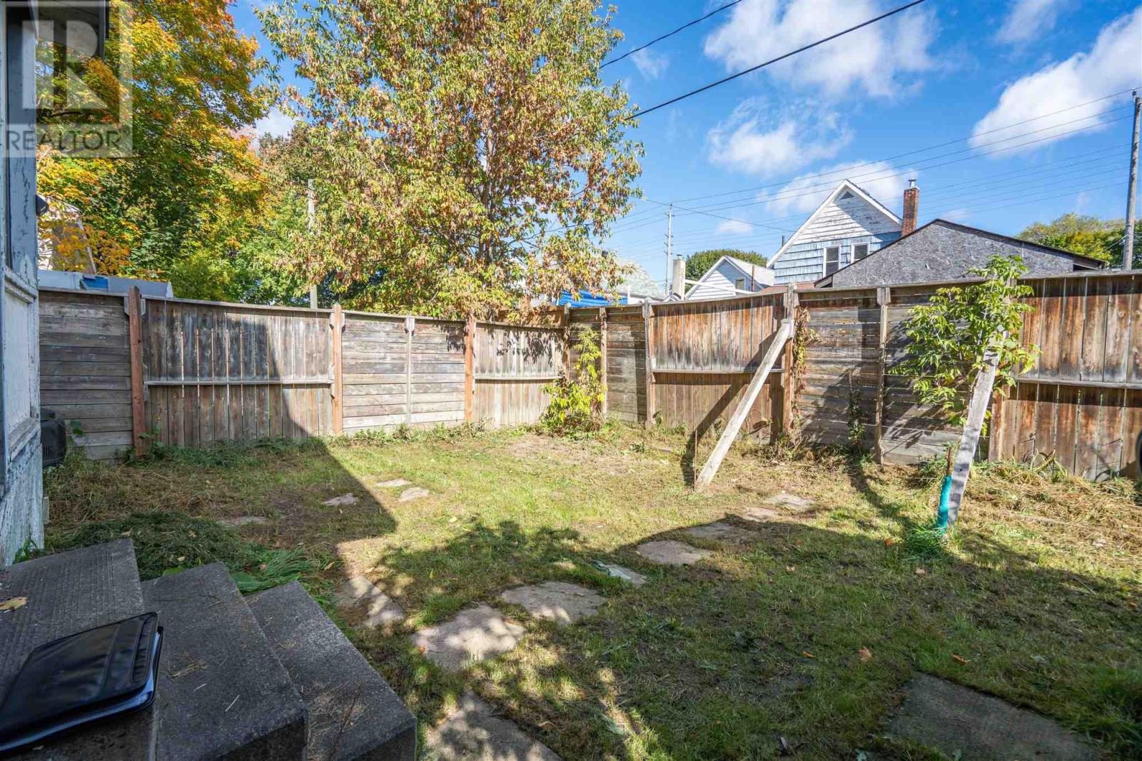 40 Grace St Property Photo 23