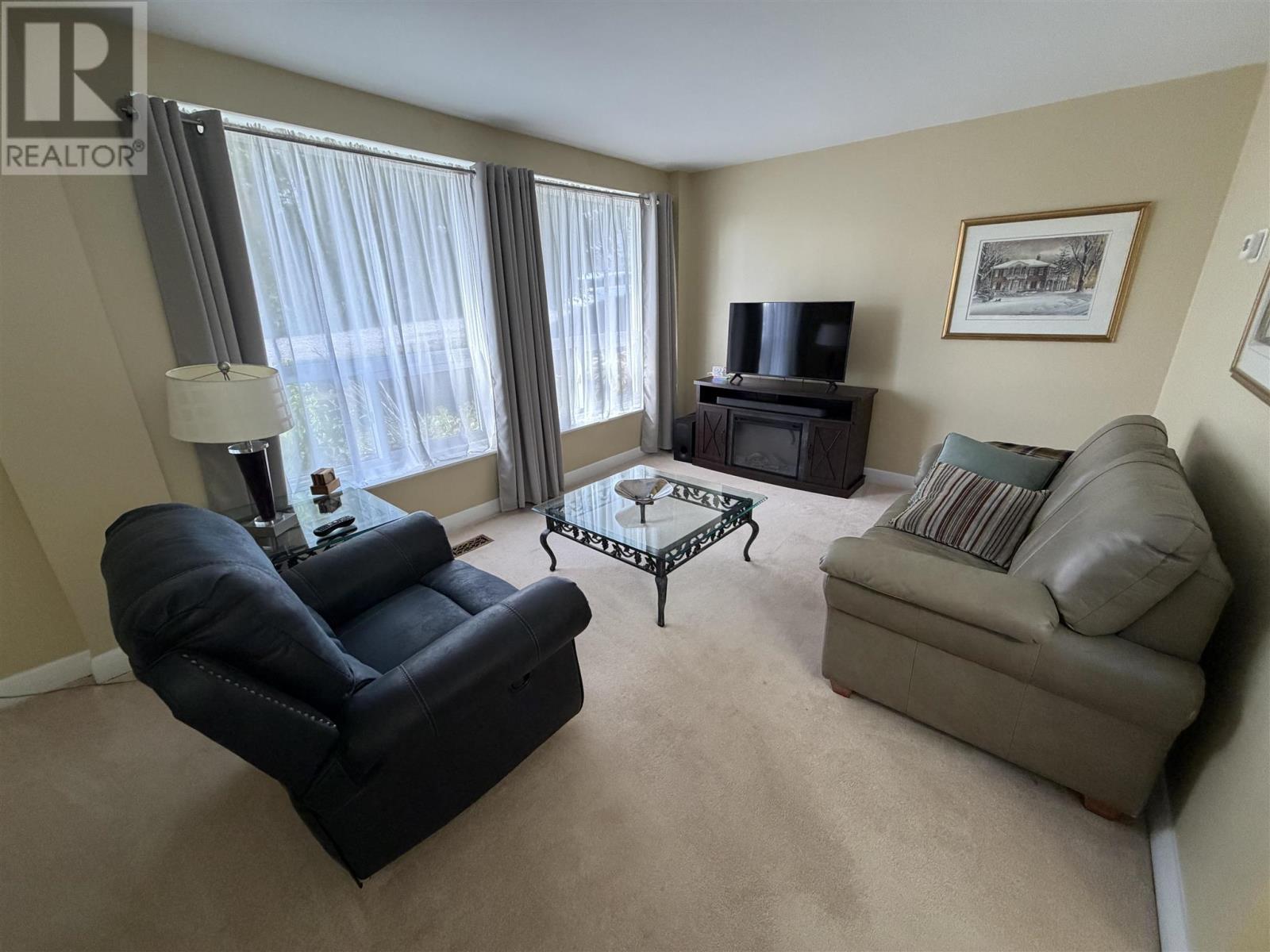 4 Timmins Rd Property Photo 10