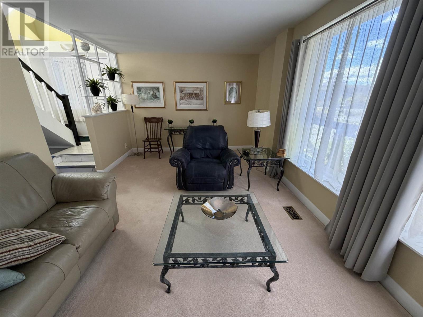4 Timmins Rd Property Photo 12