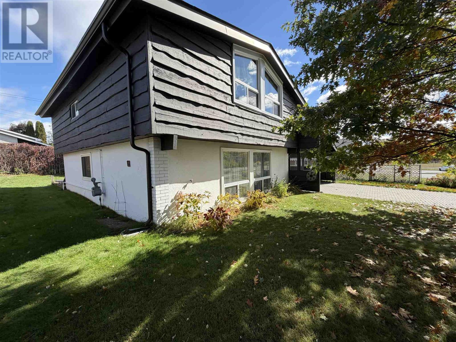4 Timmins Rd Property Photo 34