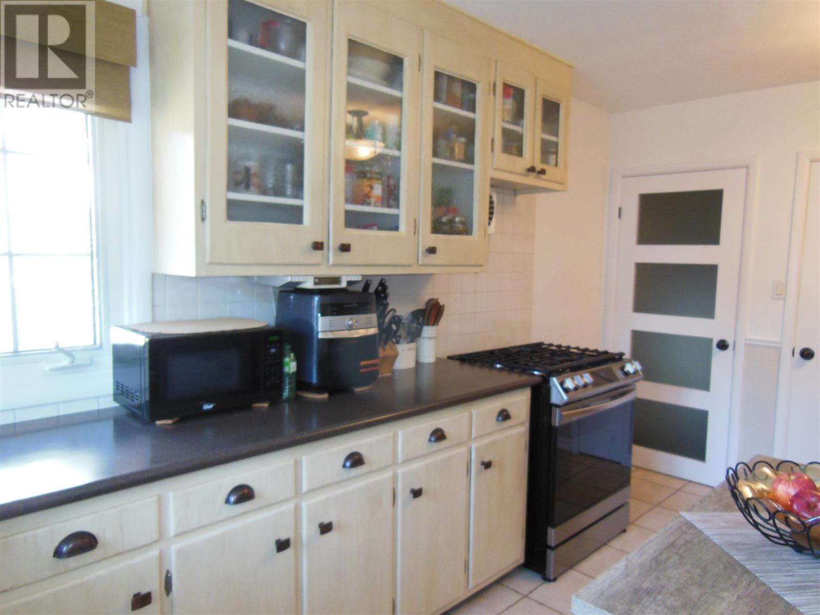 130 Mcgregor Ave Property Photo 6