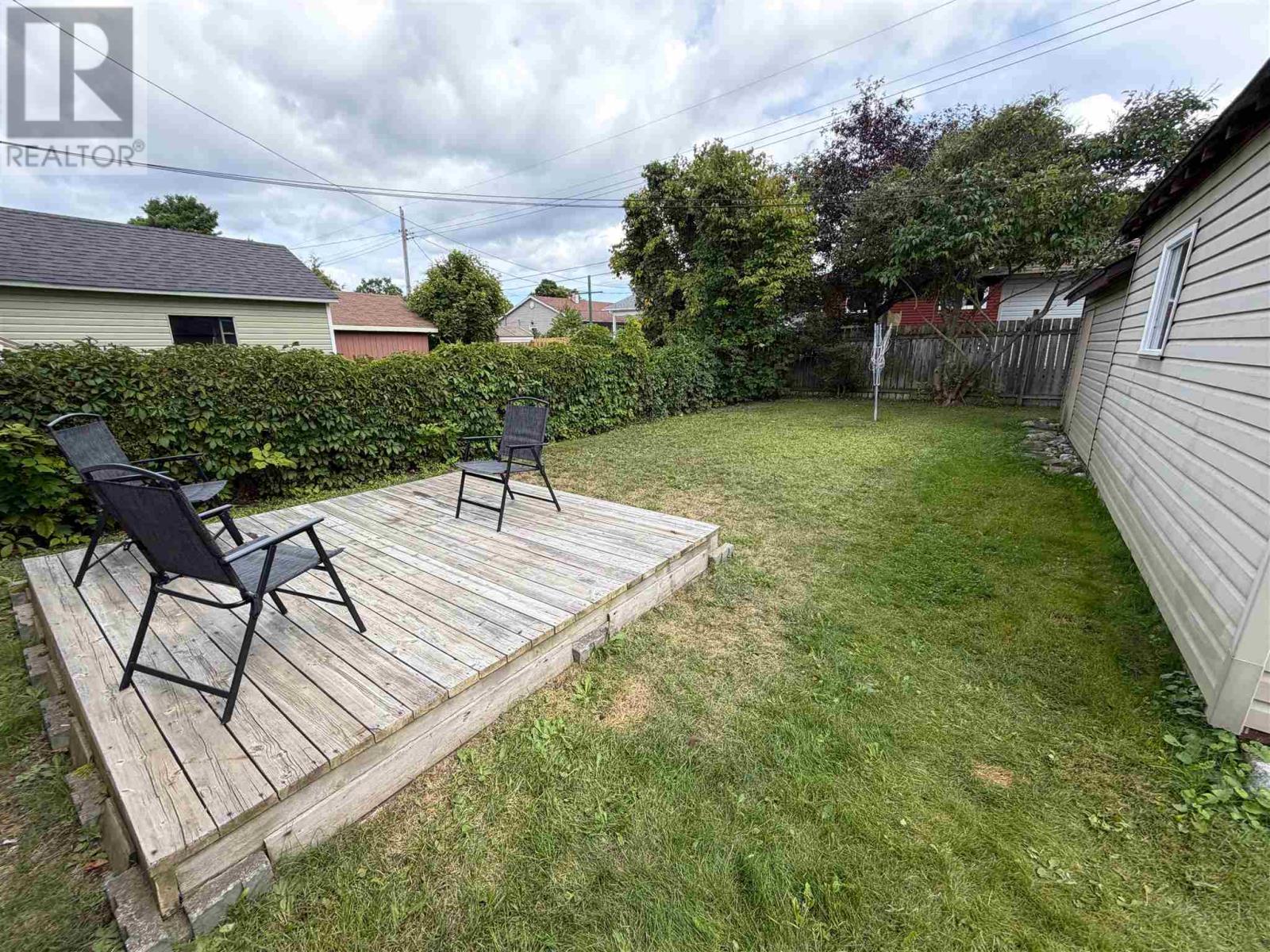 96a Axmith Ave Property Photo 2