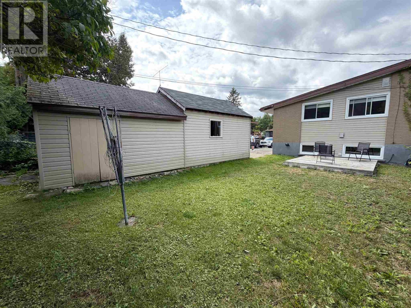 96a Axmith Ave Property Photo 5