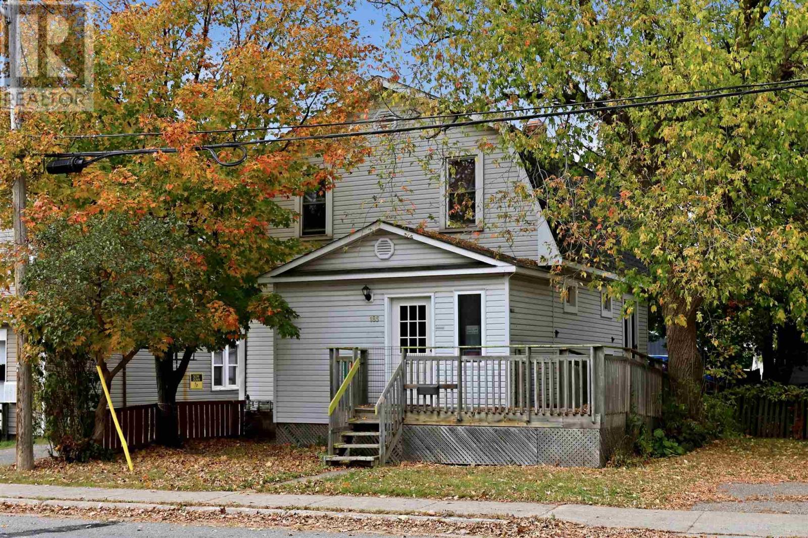 185 Elgin St Property Photo 33
